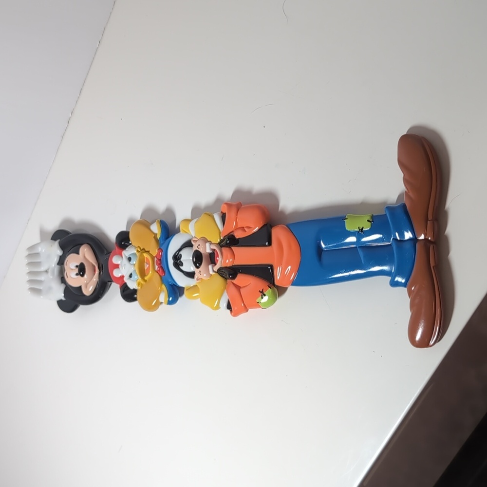 Walt Disney World Backscratcher